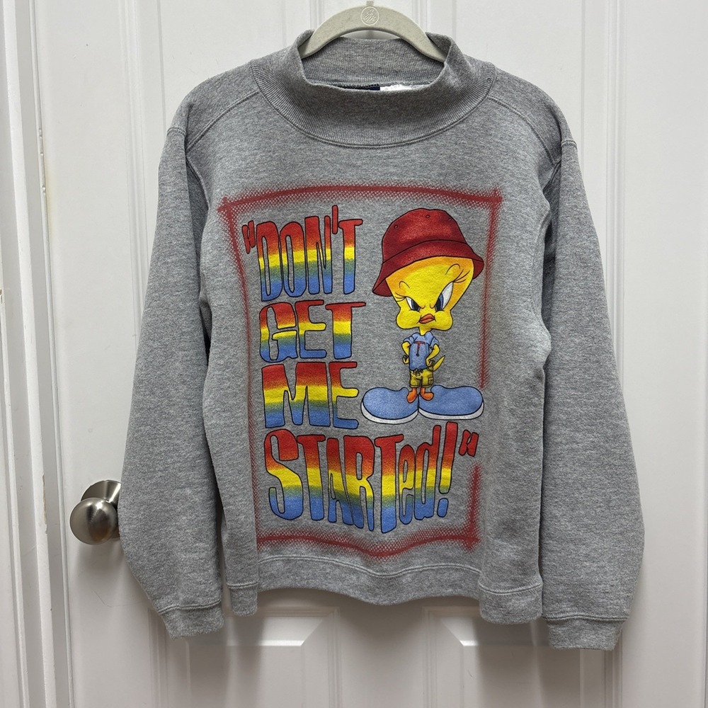 VTG 90s Looney Tunes Sweatshirt "Don't Get Me Started" - Size Ladies Small